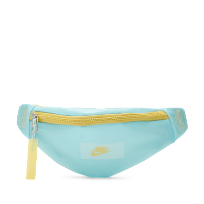 ★Nike★ Heritage Crossbody Bag Small 1L Glacier Blue Saturn Nike Heritage Crossbody Bag (Small, 1L). Nike.com